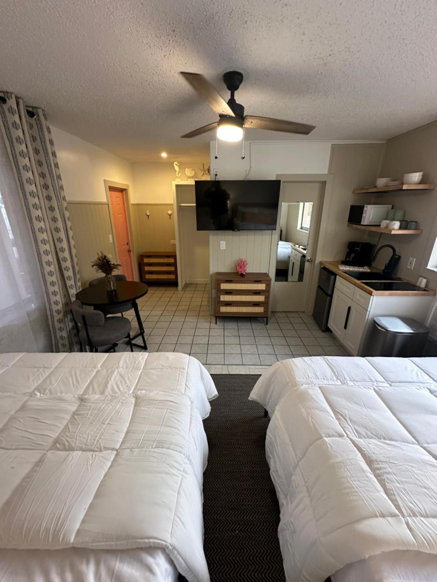Arvilla Resort St. Pete Beach Exterior foto